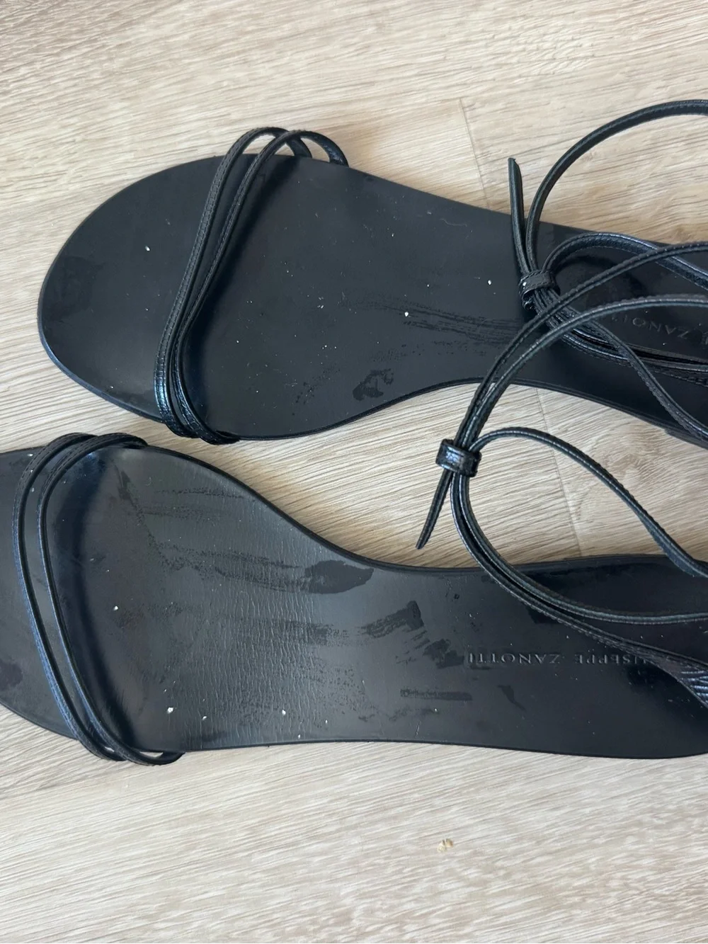 Giuseppe Zanotti Black Leather Strappy Flat Sandals women